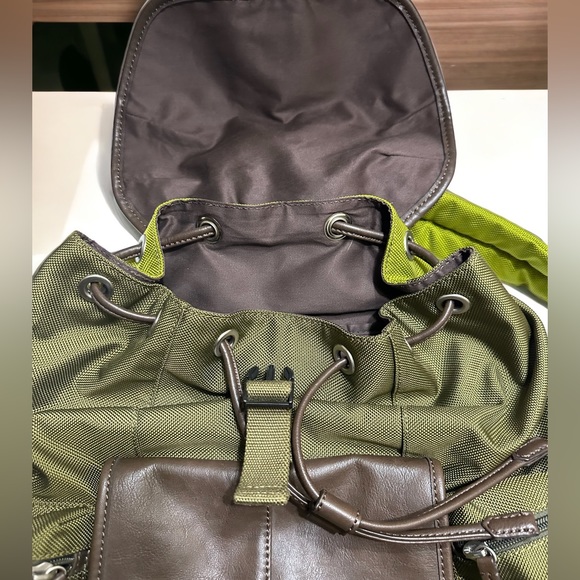 Fossil NWOT Buckner Rucksack Laptop Backpack in Green and Brown - Picture 12 of 16